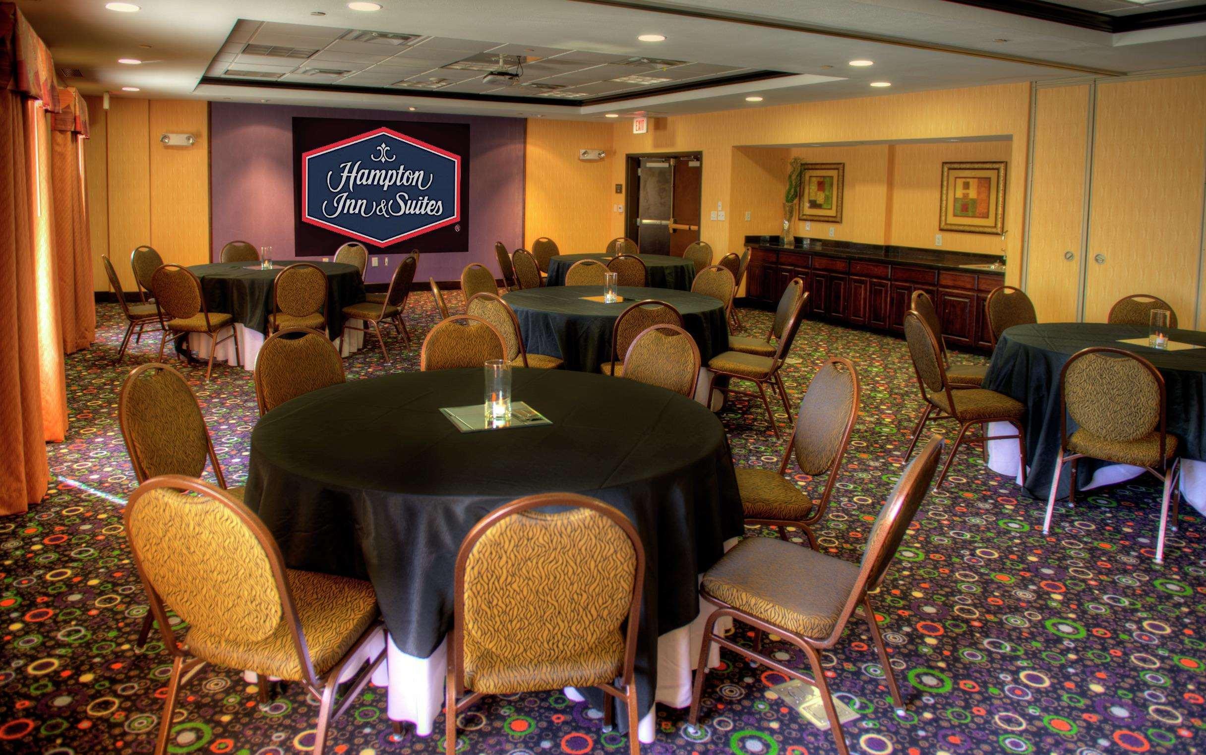 Hampton Inn And Suites Dallas/Lewisville-Vista Ridge Mall Bisnis foto