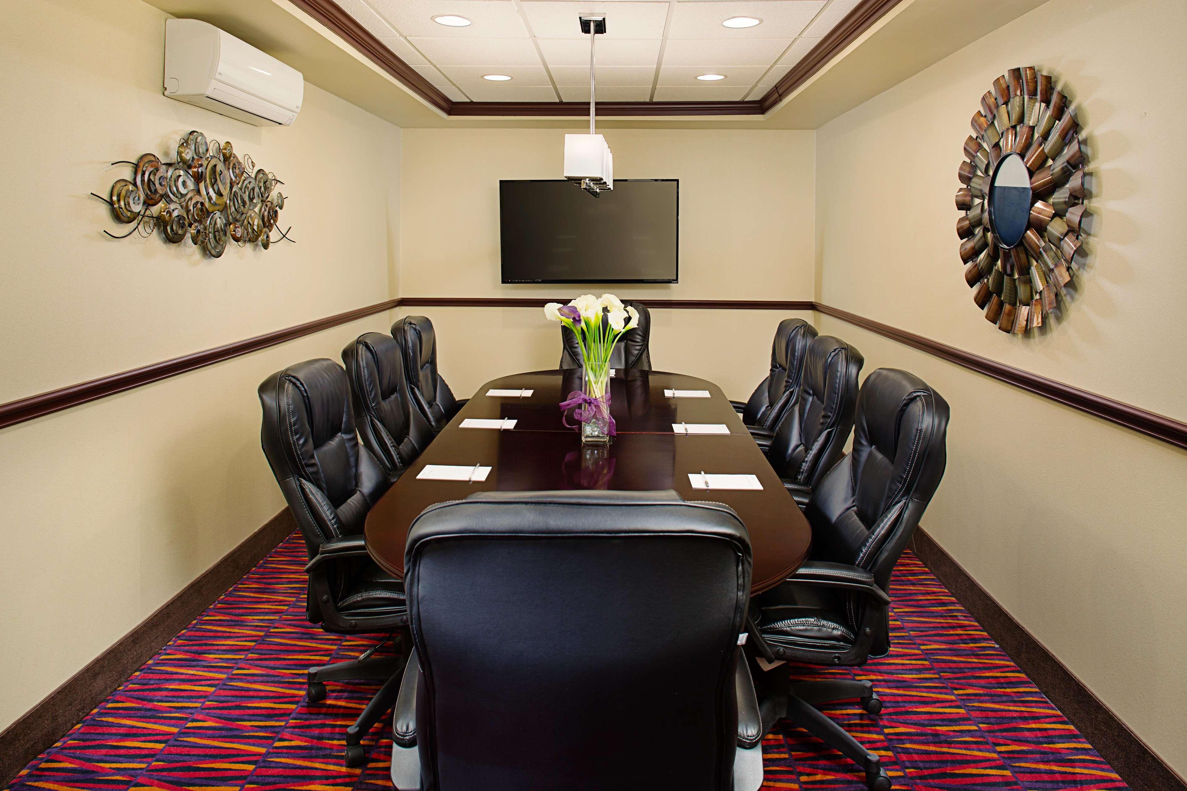 Hampton Inn And Suites Dallas/Lewisville-Vista Ridge Mall Bagian luar foto