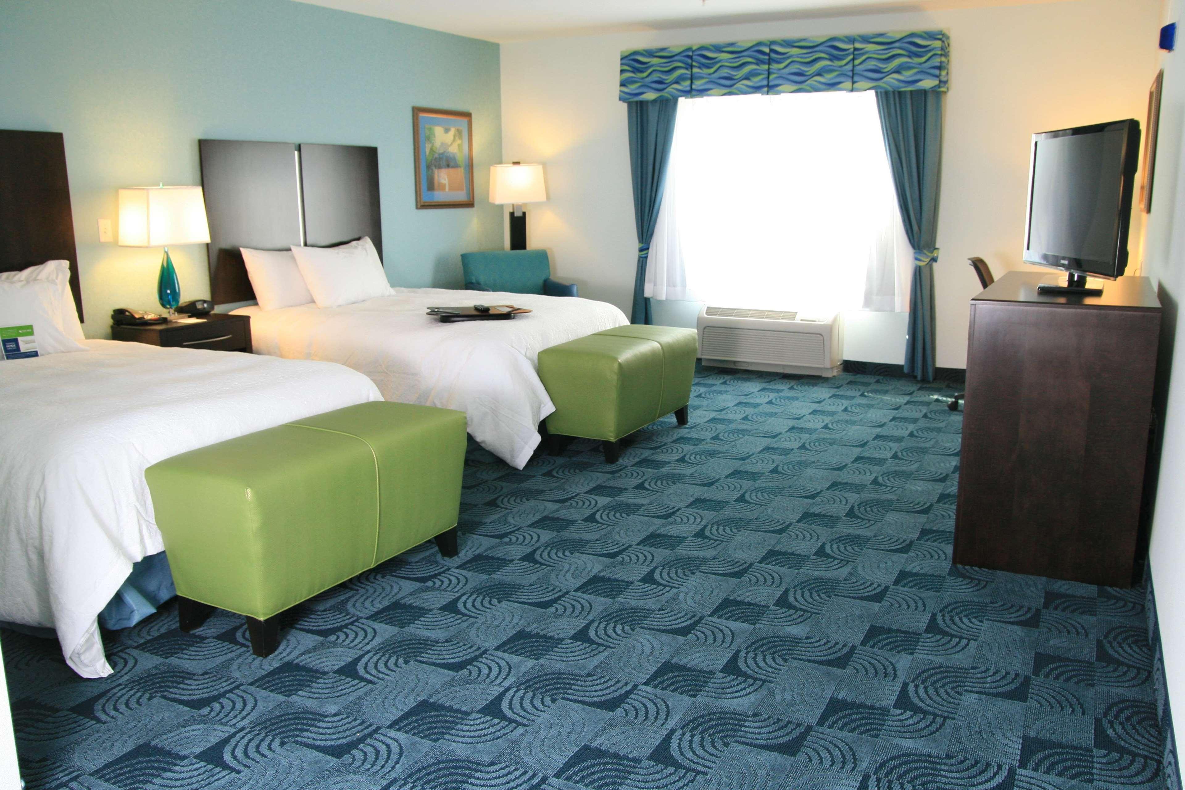 Hampton Inn And Suites Dallas/Lewisville-Vista Ridge Mall Bagian luar foto