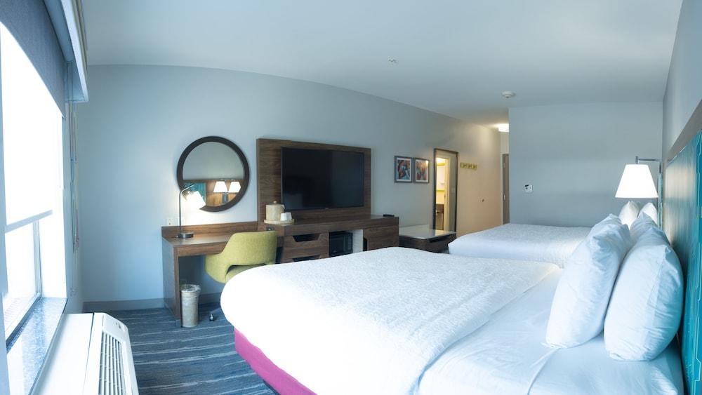 Hampton Inn And Suites Dallas/Lewisville-Vista Ridge Mall Bagian luar foto