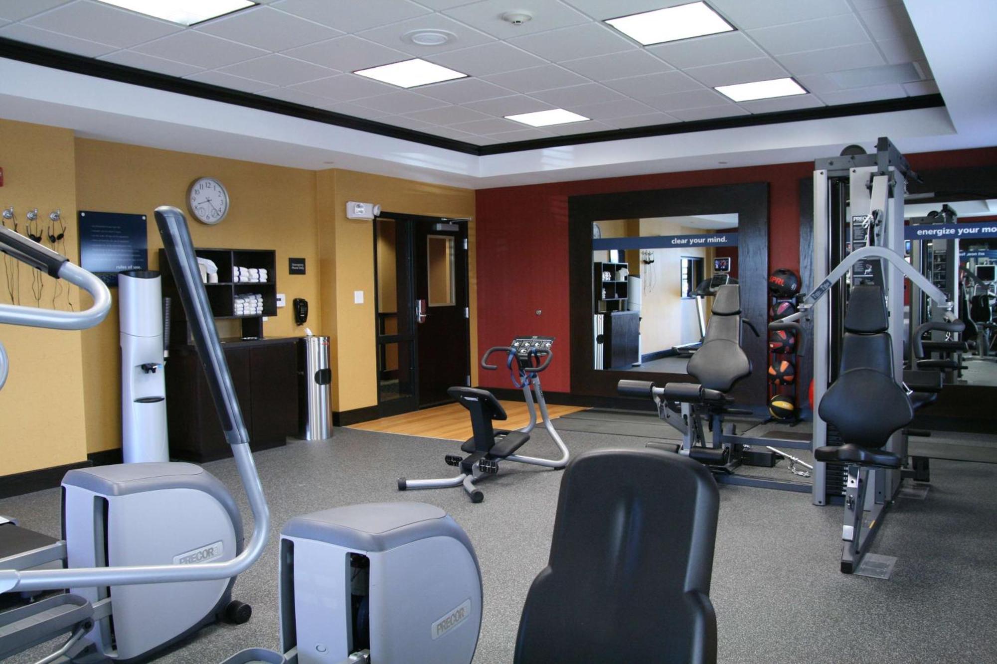 Hampton Inn And Suites Dallas/Lewisville-Vista Ridge Mall Bagian luar foto