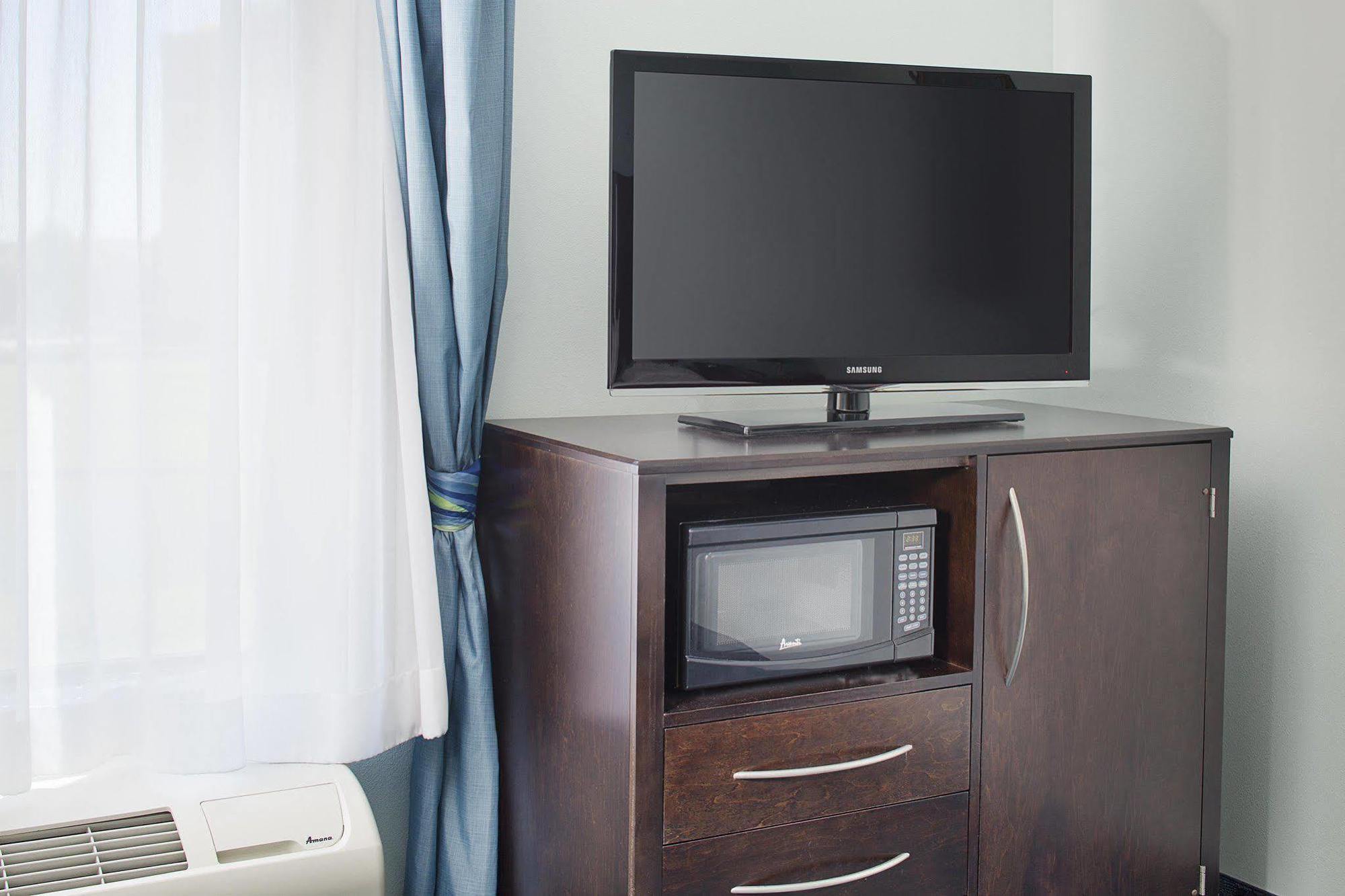 Hampton Inn And Suites Dallas/Lewisville-Vista Ridge Mall Bagian luar foto